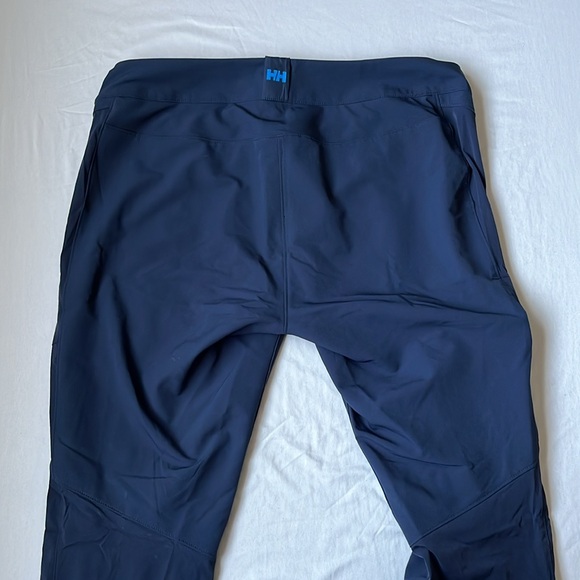 Helly Hansen Women’s XL navy blue fitted adjustable pants - Picture 9 of 10